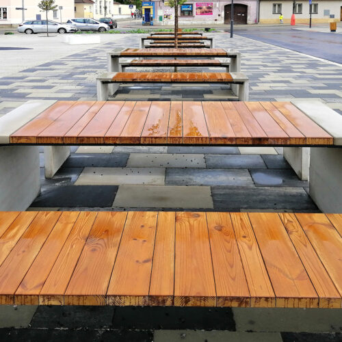 Picknicktafel Sibelo 10 Picknicktafel Sibelo met de latten in verticale richting Deze picknickset is ideaal voor openbare en semi-openbare ruimtes, zoals schoolpleinen, horecagelegenheden, campings en bedrijventerrein